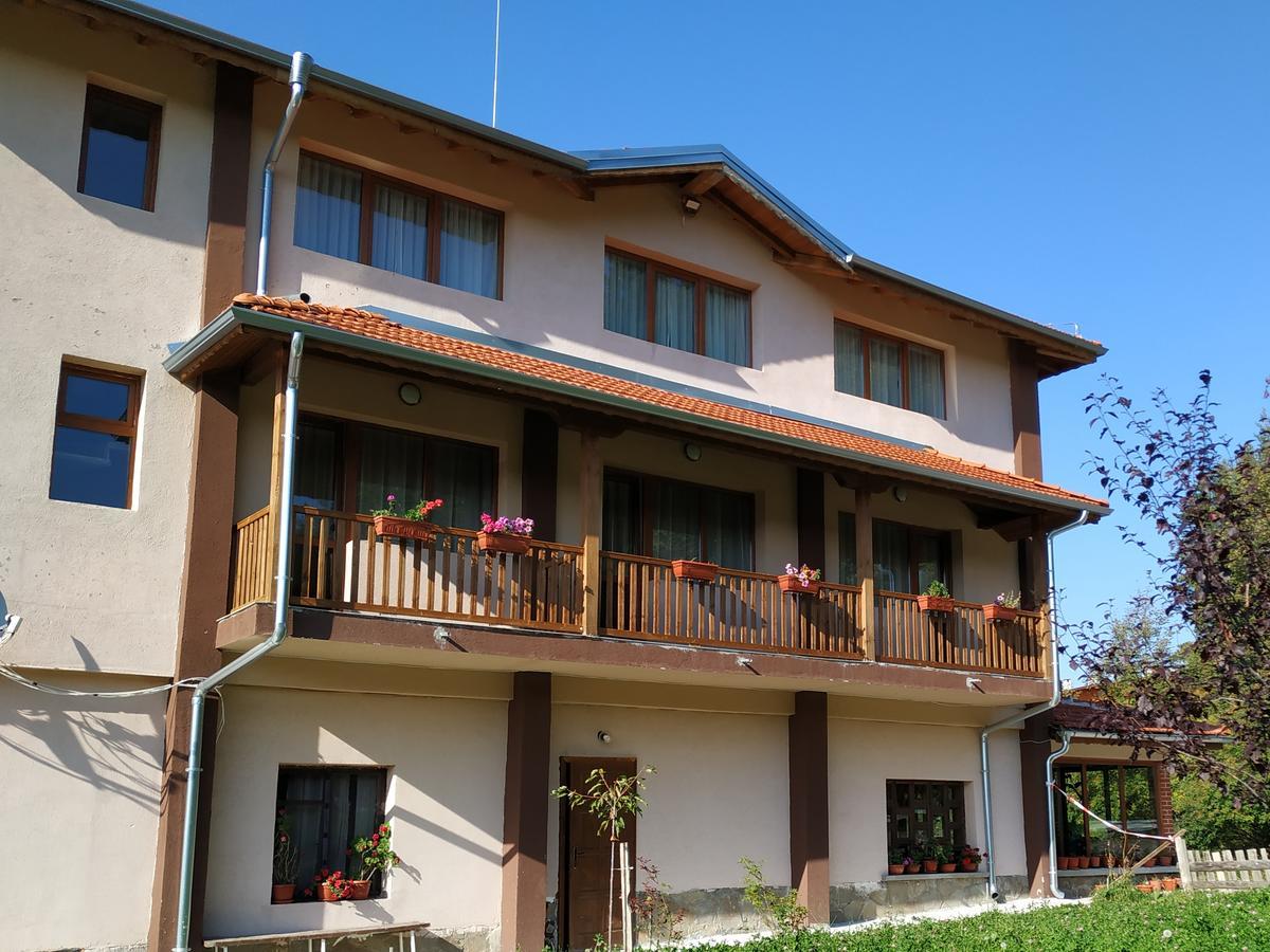 Family Hotel Panorama 奇夫利克 外观 照片